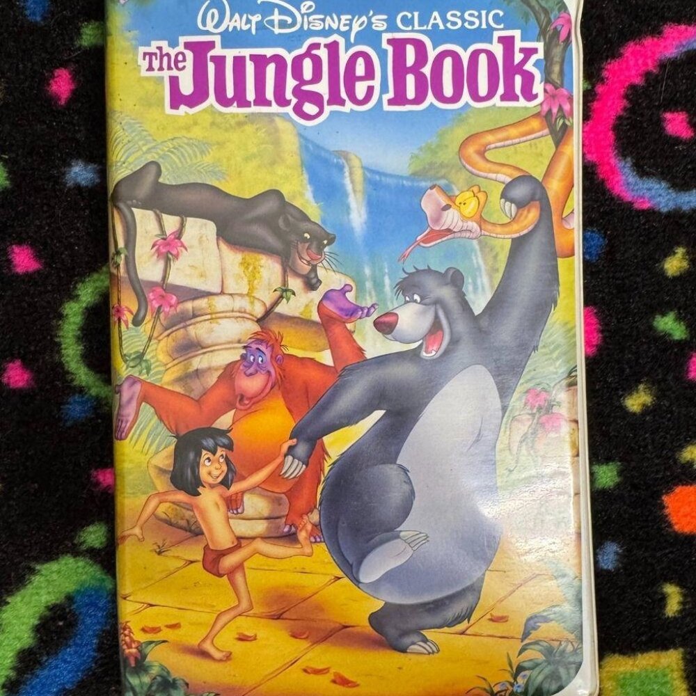 THE JUNGLE‎ BOOK